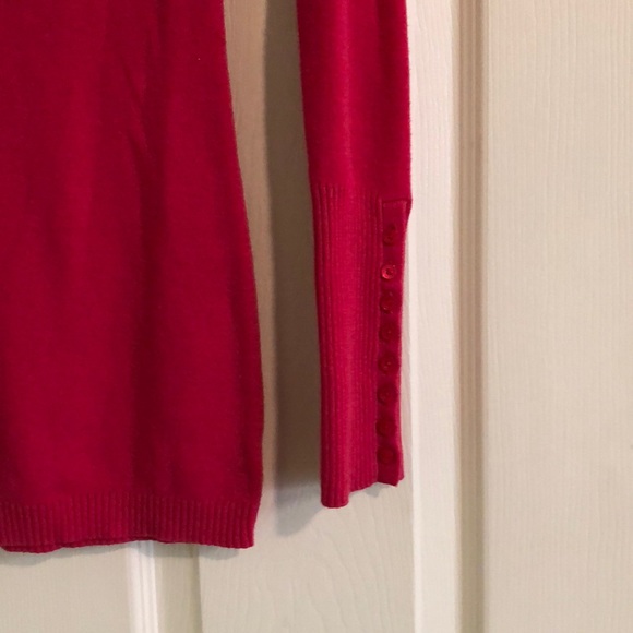 Pink Sweater - Picture 3 of 4